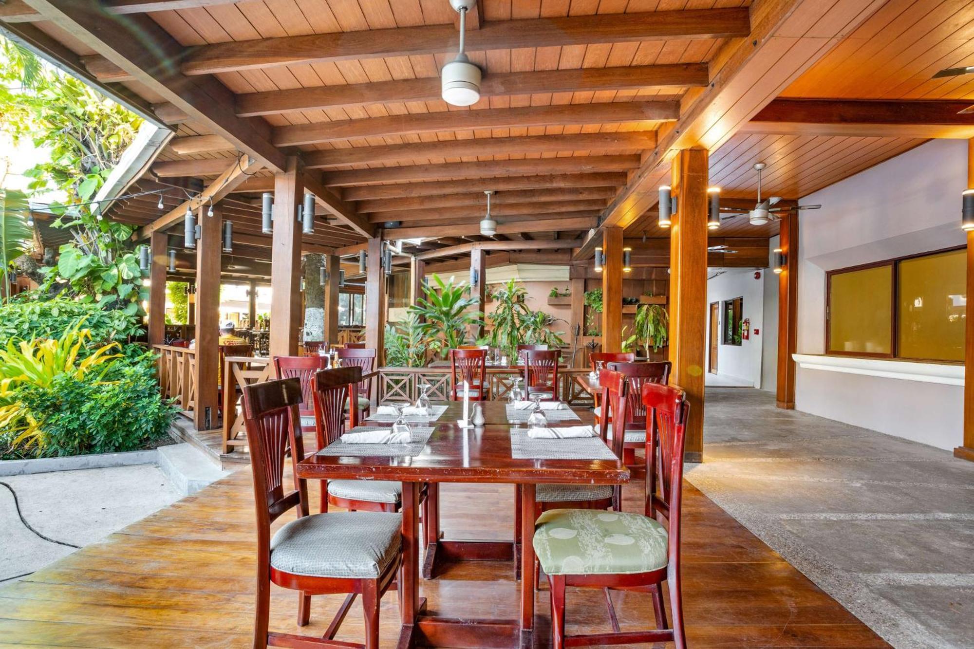 בליז סיטי Best Western Plus Belize Biltmore Plaza מראה חיצוני תמונה