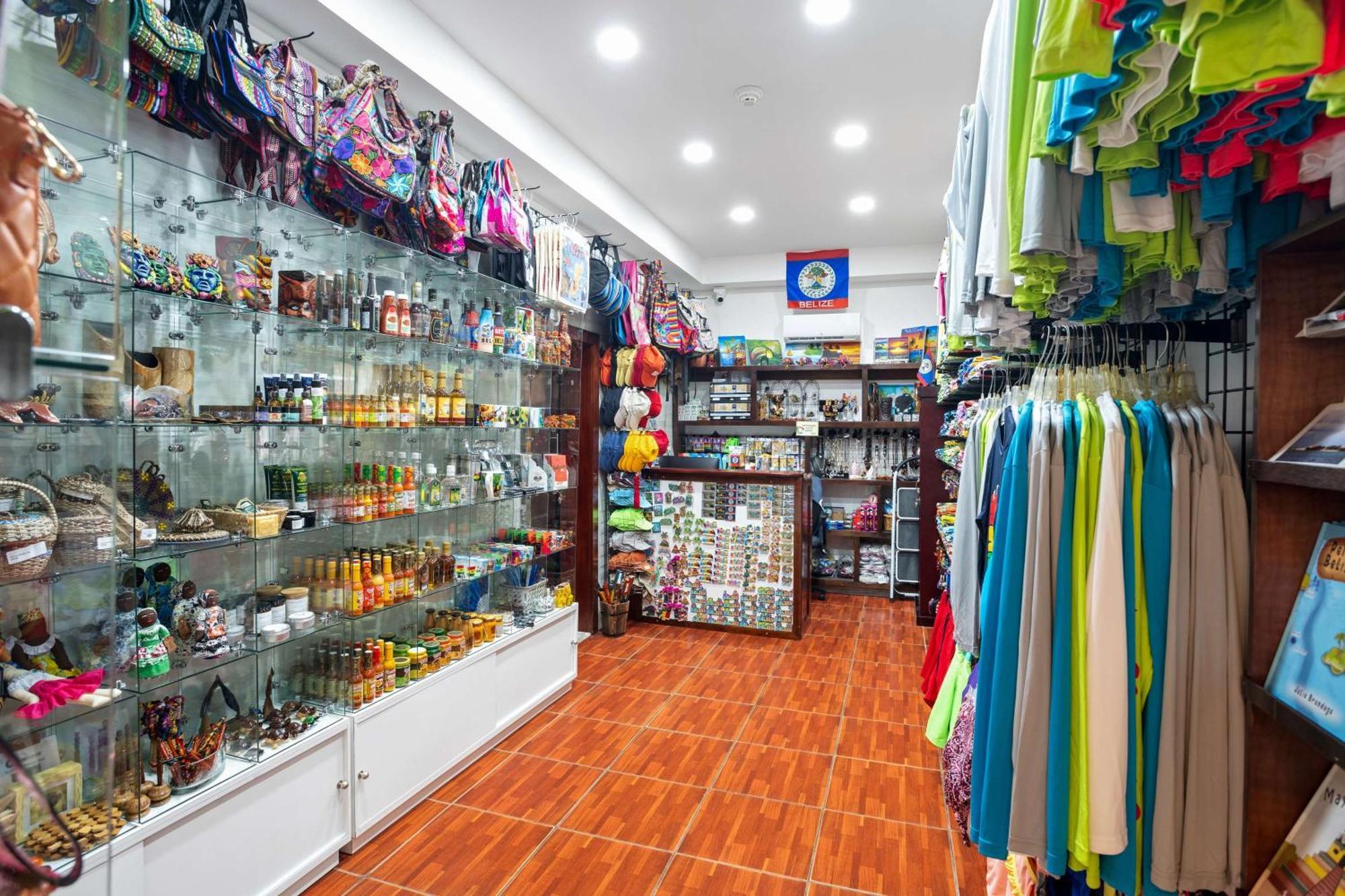 בליז סיטי Best Western Plus Belize Biltmore Plaza מראה חיצוני תמונה