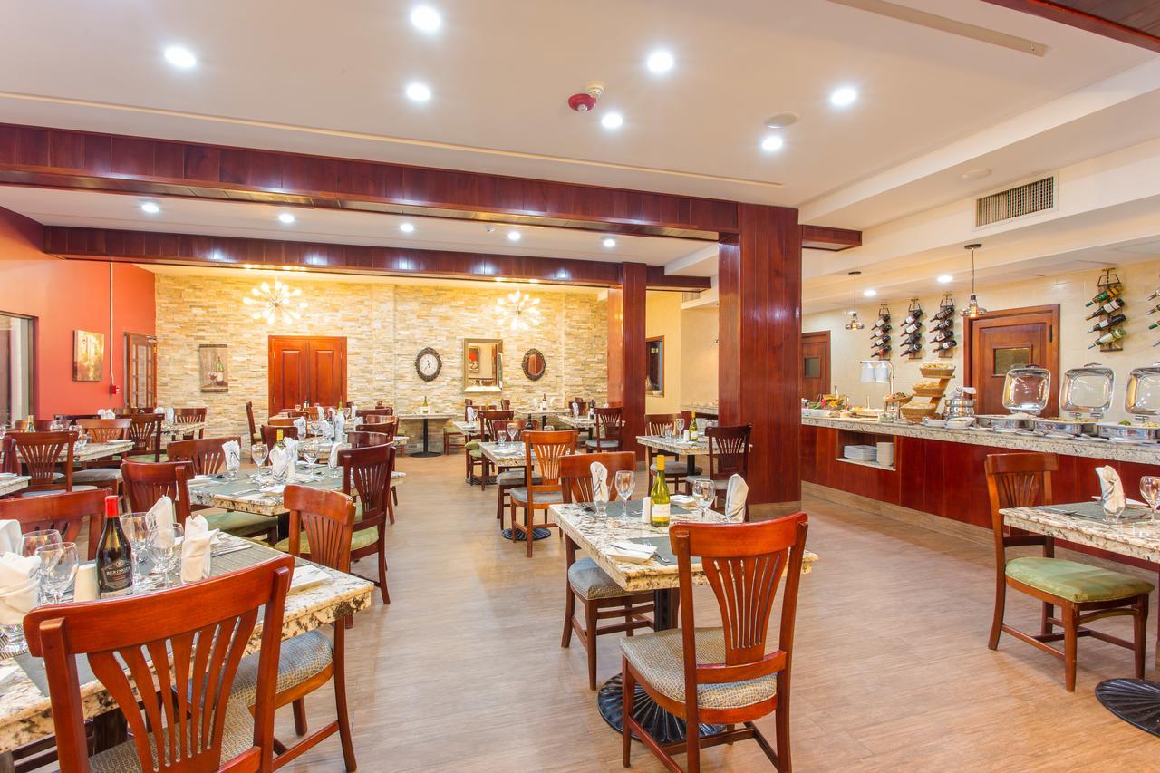 בליז סיטי Best Western Plus Belize Biltmore Plaza מראה חיצוני תמונה